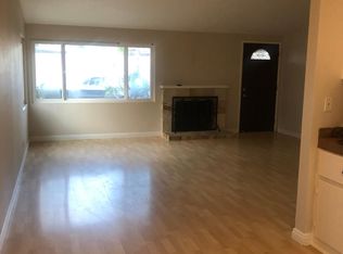 7802 Franklin Dr, Huntington Beach, CA 92648
