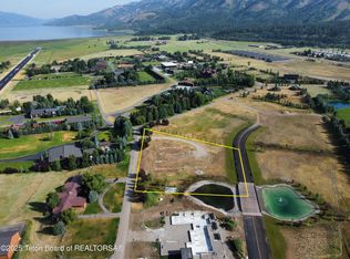 LOT 3 W Refuge Pkwy, Alpine, WY 83128