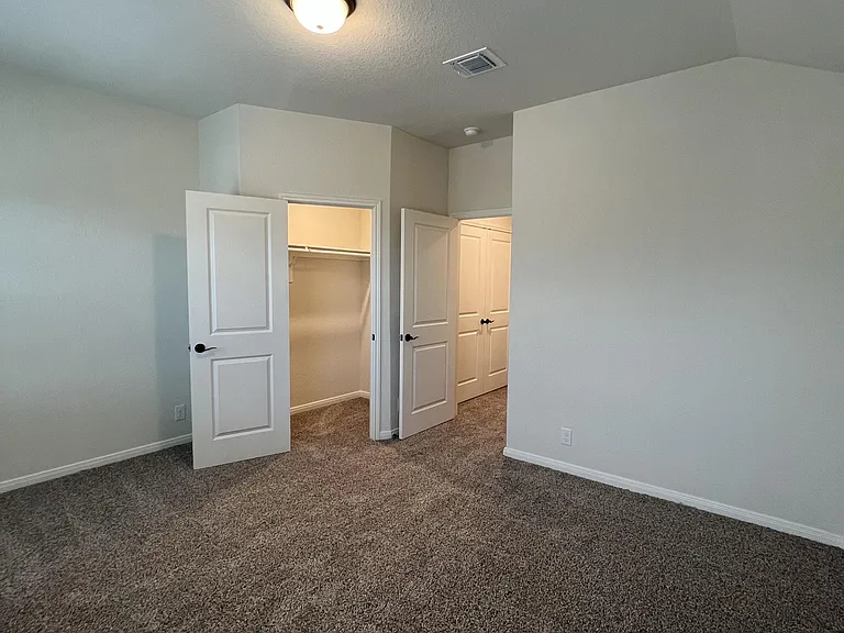 7610 Gramercy Way #101 — Photo 30