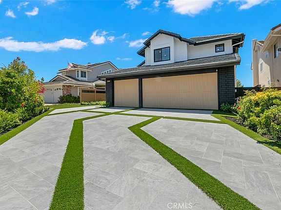 4th image of 32232 Fall River Rd