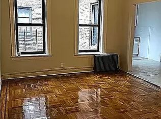 3015 Roberts Ave APT 2B, Bronx, NY 10461