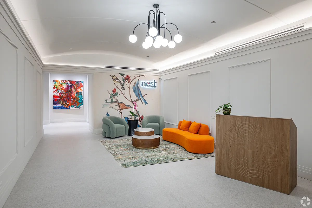 Building Photo - The Nest at Lincoln Park West