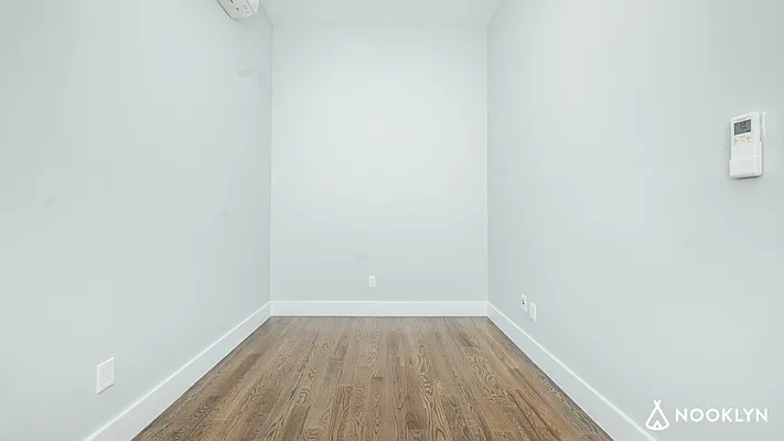 Rented by Nooklyn NYC LLC | media 15