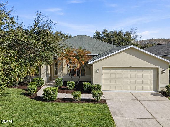 2nd image of 1800 Creekwater Blvd