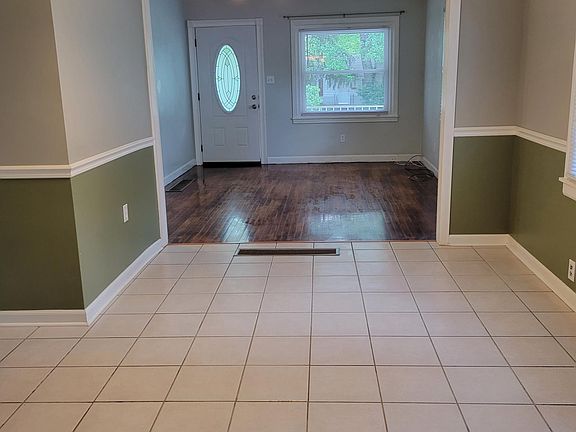 3rd image of 1717 Washington Blvd