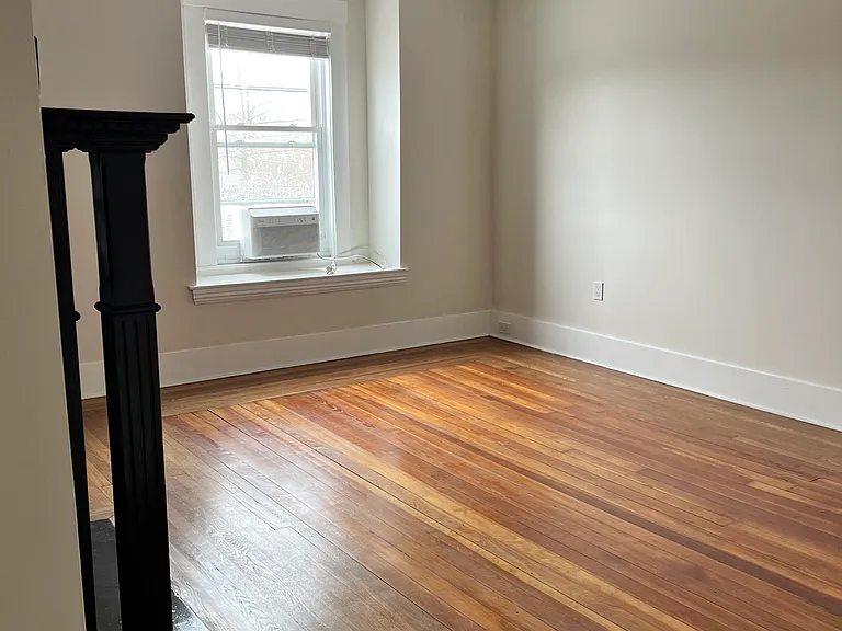17 Linden Pl #2 — Photo 4