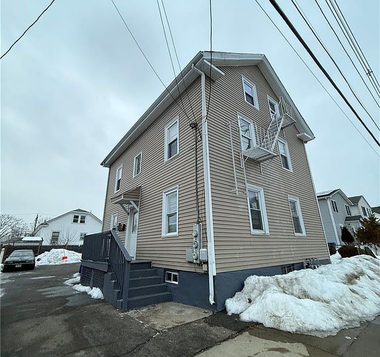 1st image of 48 Unit St