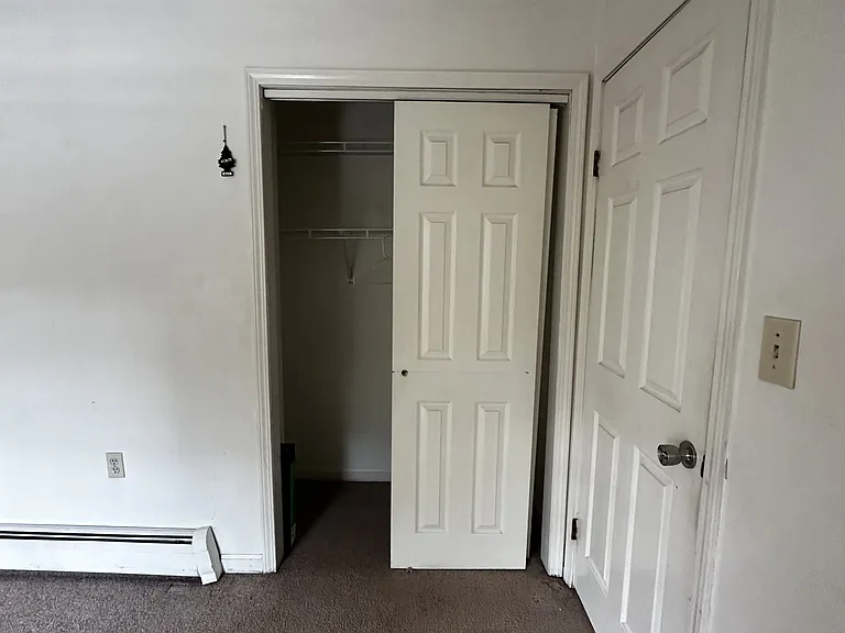 1533 Ross Ave — Photo 9