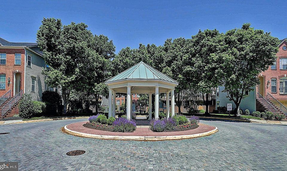 8157 Quinn Ter, Vienna, VA 22180 Zillow