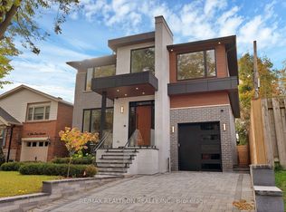 18 Glen Eden Cres, Toronto, ON M4B2X9