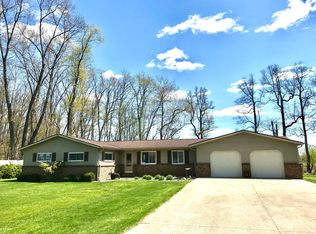 68969 Thomas Rd, White Pigeon, MI 49099