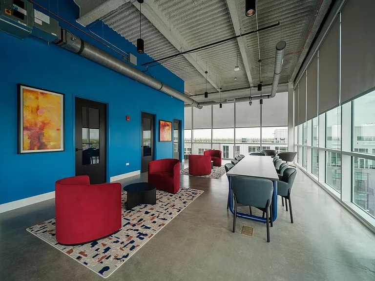 6 Corners Lofts — Photo 30
