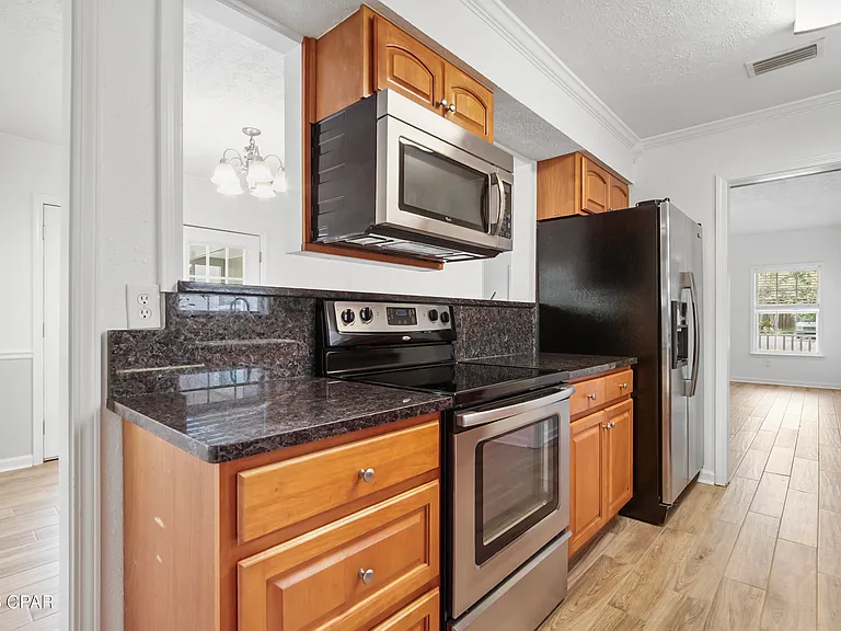 115 Circle Dr — Photo 11