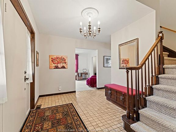 3rd image of 2639 Bernard Rd