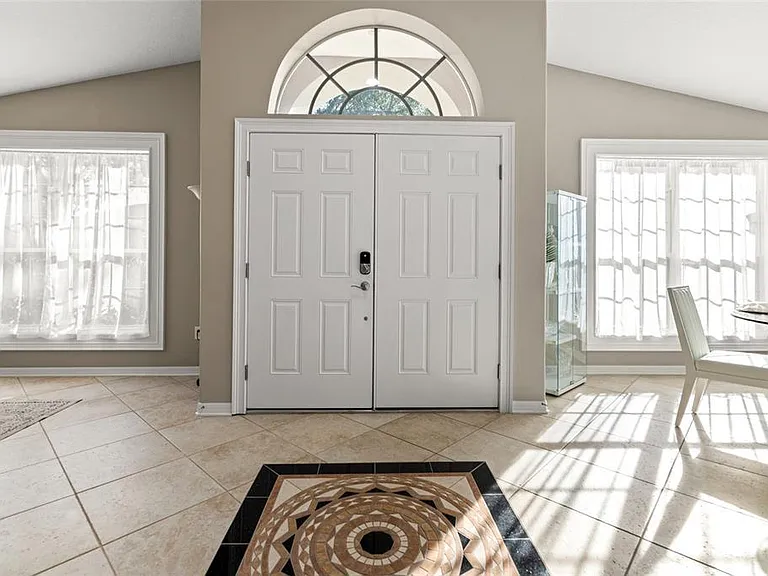 119 Kiana Dr — Photo 4