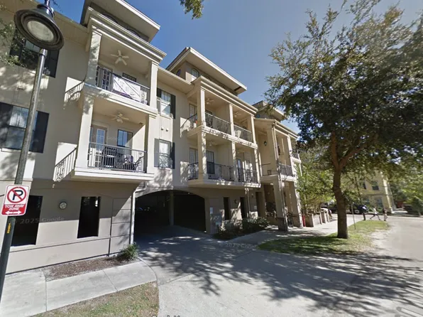 1418 NW 3rd Ave APT 303, Gainesville, FL 32603