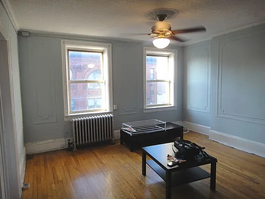 Rented by Sterling Holdings | media 13