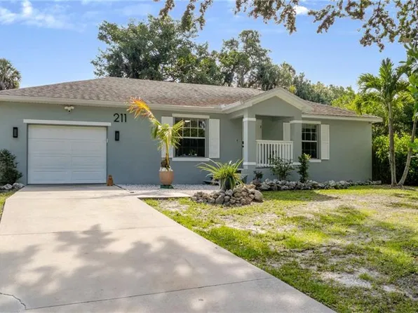 211 Palmacea RD, FORT MYERS, FL 33905