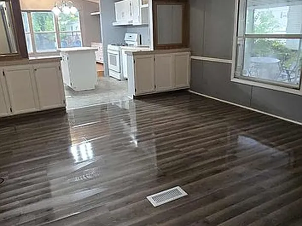 26 Apple Ln, Bourbonnais, IL 60914