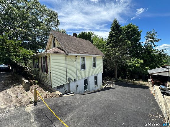 2nd image of 461 North Walnut Street
