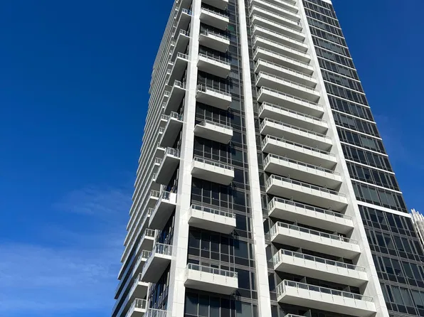 75 Canterbury Pl, Toronto, ON
