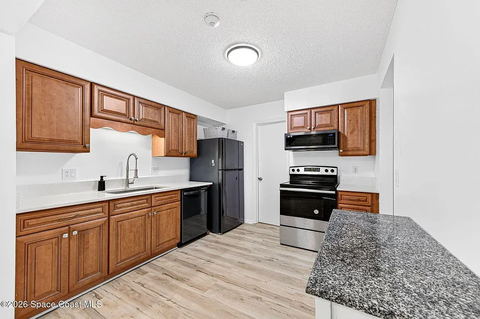 9000 York Lane 8b - 1 — Photo 2