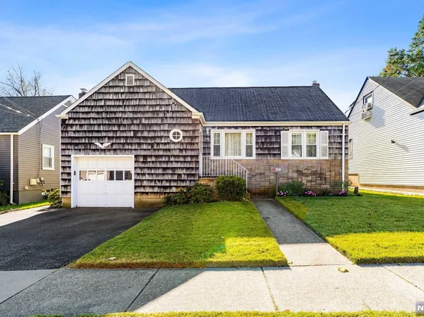 121 Orchard Pl, Maywood, NJ 07607