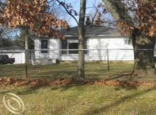 7188 Wedworth St, Waterford, MI 48327