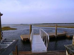 805 Ratcliff Rd, Brunswick, GA 31523