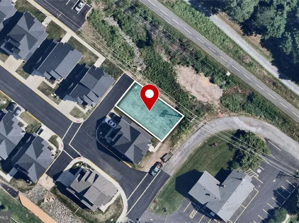 43834 Jenkins Ln, Ashburn, VA 20147