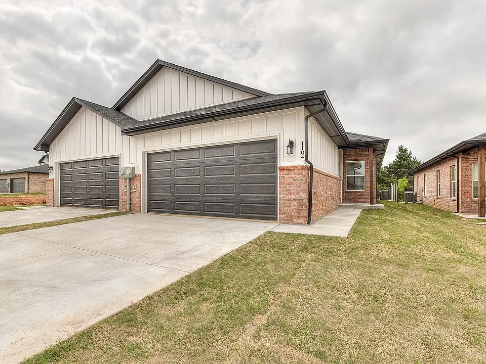 1140 Carpe Diem Ct