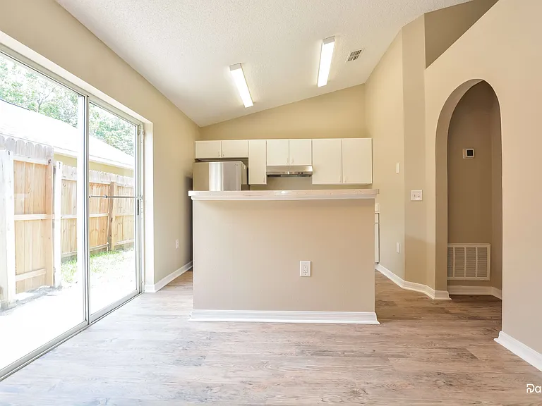 362 Placid Lake Dr — Photo 3