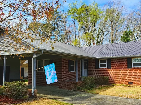108 Chester Park Cir, Chesterfield, SC 29709