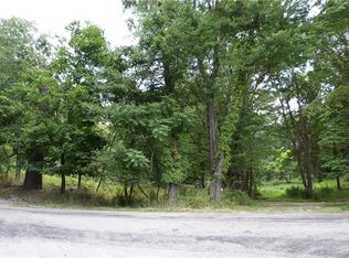 231 Upper Drennen Rd, New kensington, PA 15068