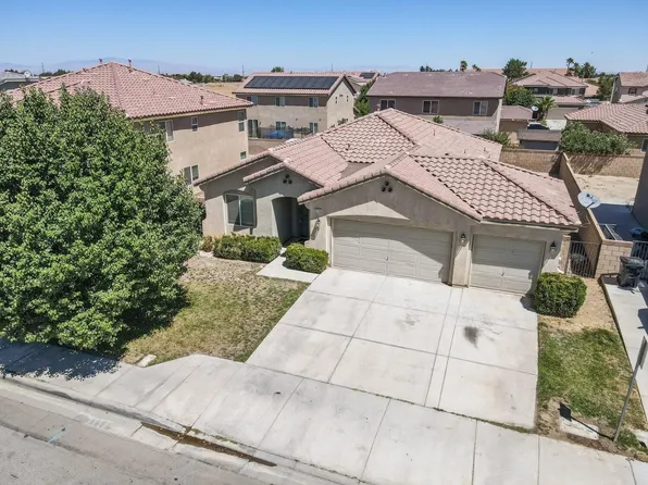 2715 E Avenue J4, Lancaster, CA 93535