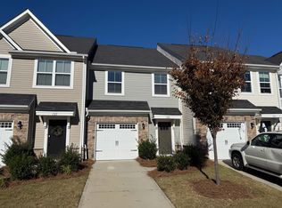 120 Carlow Ct, Simpsonville, SC 29680