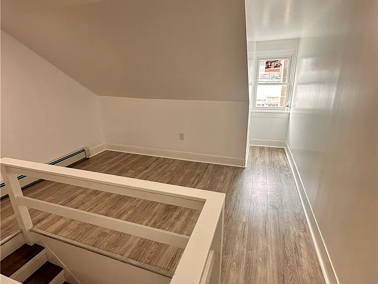 44 S Locust St — Photo 3