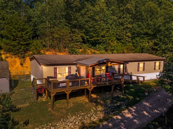 260 Carr Ridge Rd, New Tazewell, TN 37825