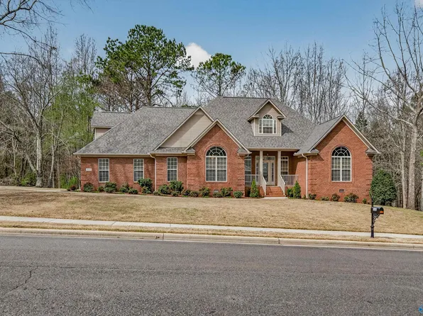 112 Southern Oaks Dr, Huntsville, AL 35811
