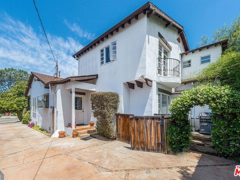 1st image of 818 Radcliffe Ave