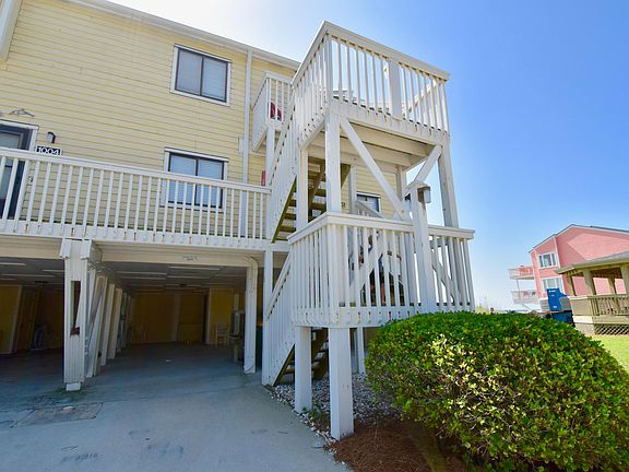 2nd image of 1100 S Fort Fisher Boulevard S #1005