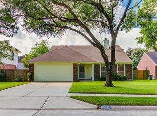 9415 Bayou Bluff Dr, Spring, TX 77379