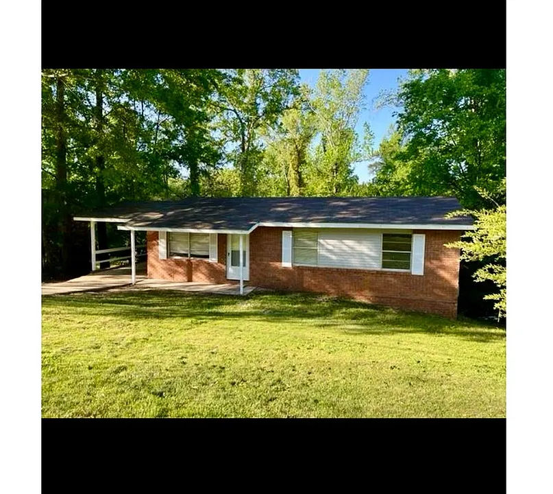 4832 Wellborn Dr