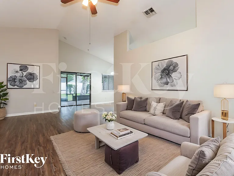 4322 Kipling Ave — Photo 5