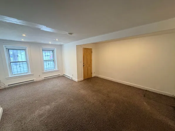 285.5 Hudson Ave, Albany, NY 12210