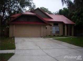 2562 Wrencrest Cir, Valrico, FL 33596