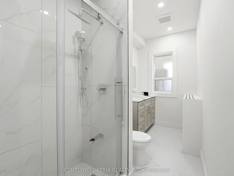 603 College St #2 — Photo 10