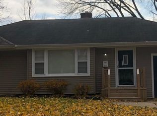 2621 Somerset Ln, Rockford, IL 61108