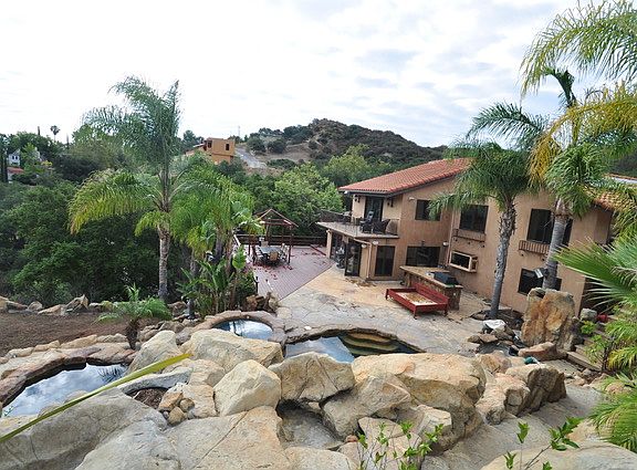 2nd image of 3405 Elsie Dr