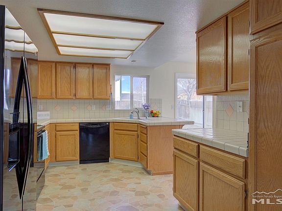 2nd image of 1792 Kingsley Ln